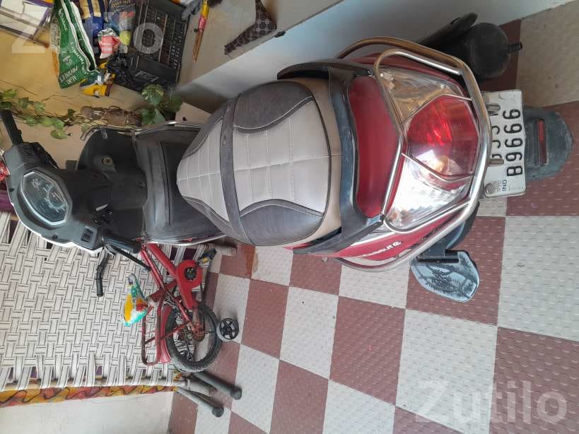 Hero Pleasure 2016 Scooter Second Owner - Bikes - Surendranagar City - Image 3