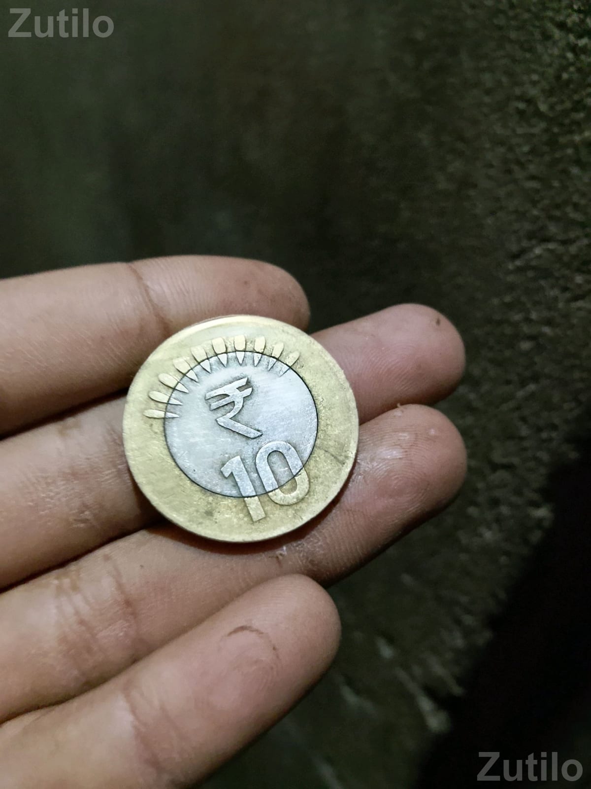 Decorative 10 Rupees Coin Collectible Decorative 10 Rupees Coin Collectible