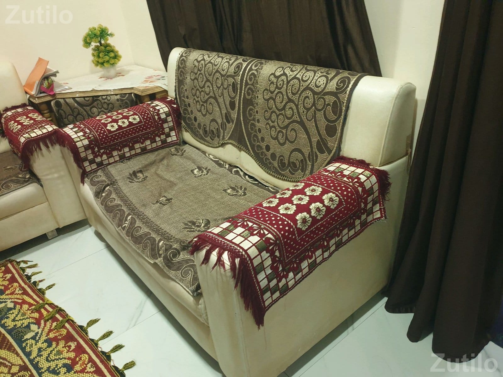 2 Piece Sofa Set in Good Condition - સોફા સેટ - ગાંધીધામ - Image 2