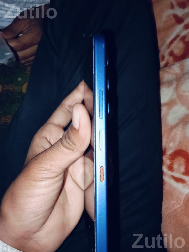 Infinix Hot 60 5G 6GB 128GB Smartphone
