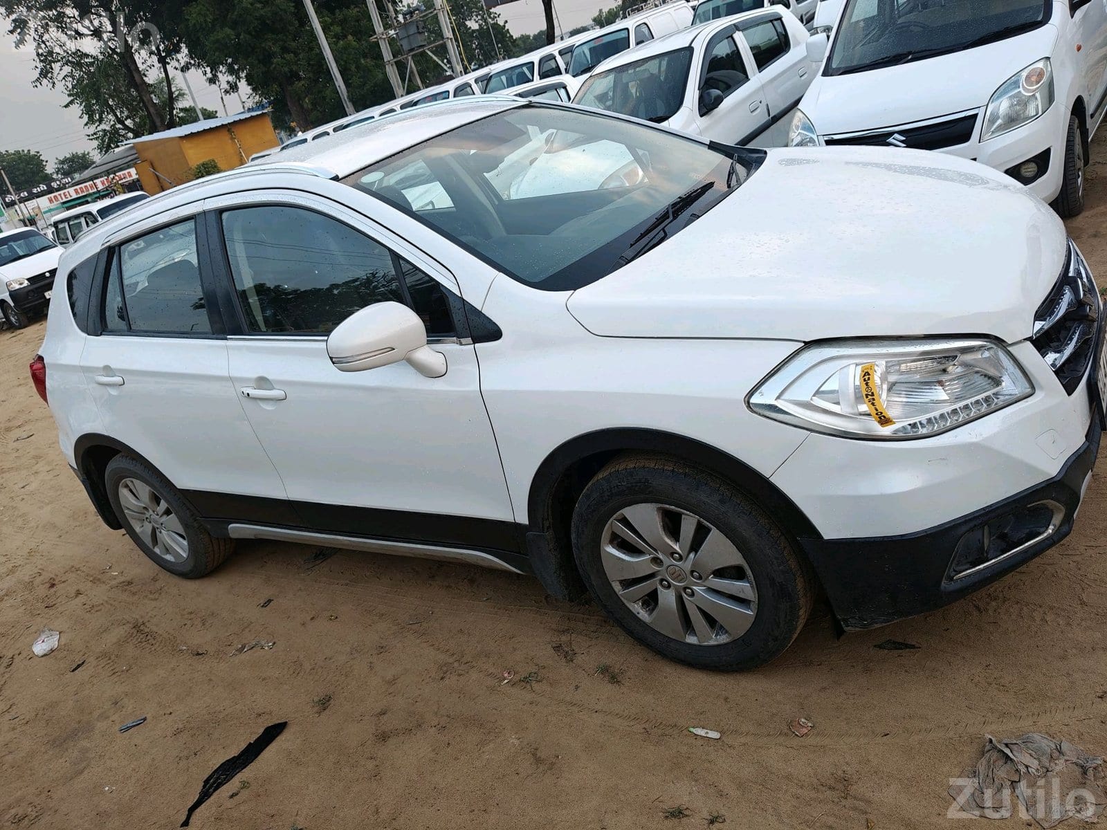Maruti Suzuki S-Cross 2015 Second Owner - Cars - Palanpur - Image 3