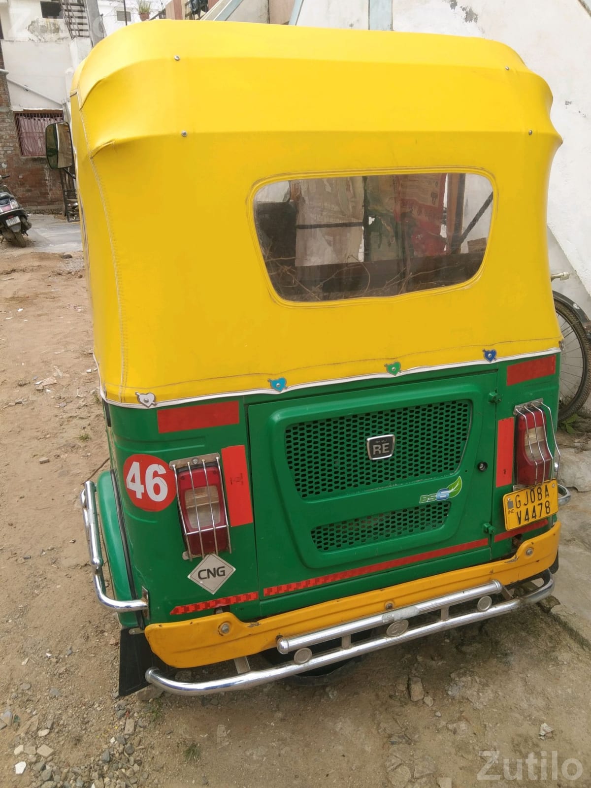 Bajaj RE BS6 CNG Auto Rickshaw 2021