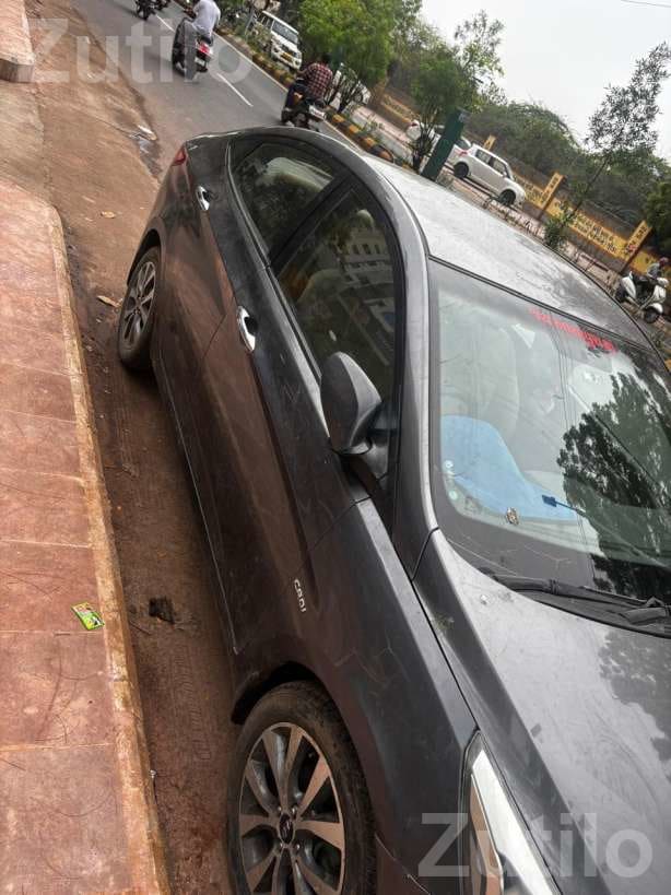 Hyundai Verna 1.6 2015 Model Sedan - કાર - લાલપુર - Image 5