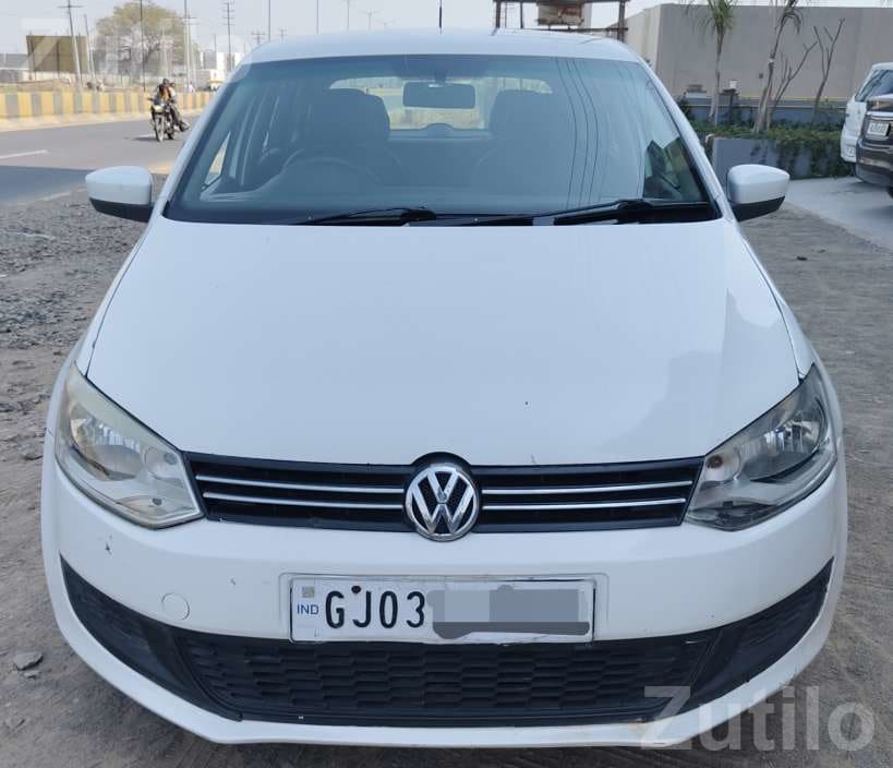 Volkswagen Polo 1.2 Diesel 2012 - કાર - જામજોધપુર - Image 5