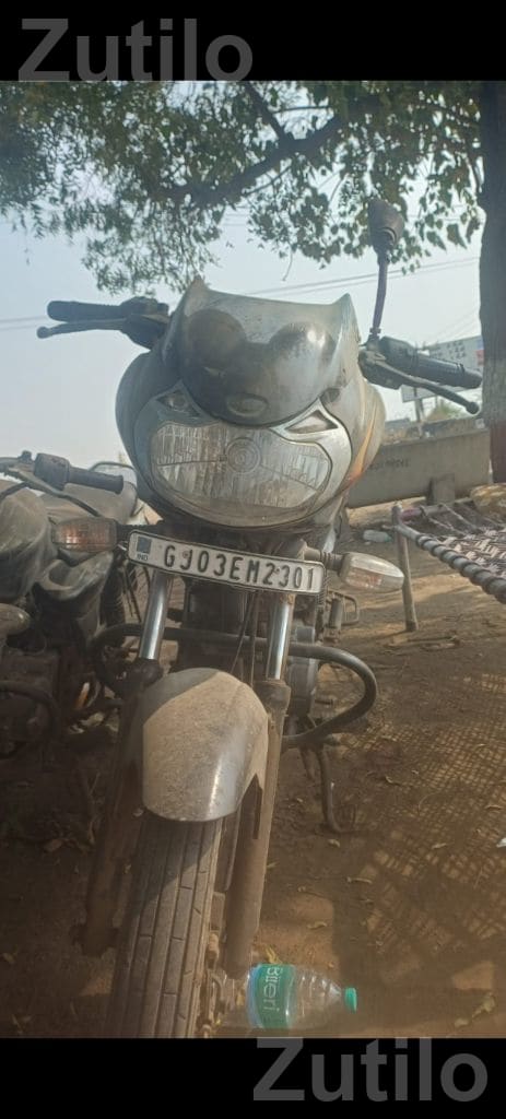 2012 Motorcycle with New Tyres and Insurance - બાઇક્સ - જામજોધપુર - Image 2