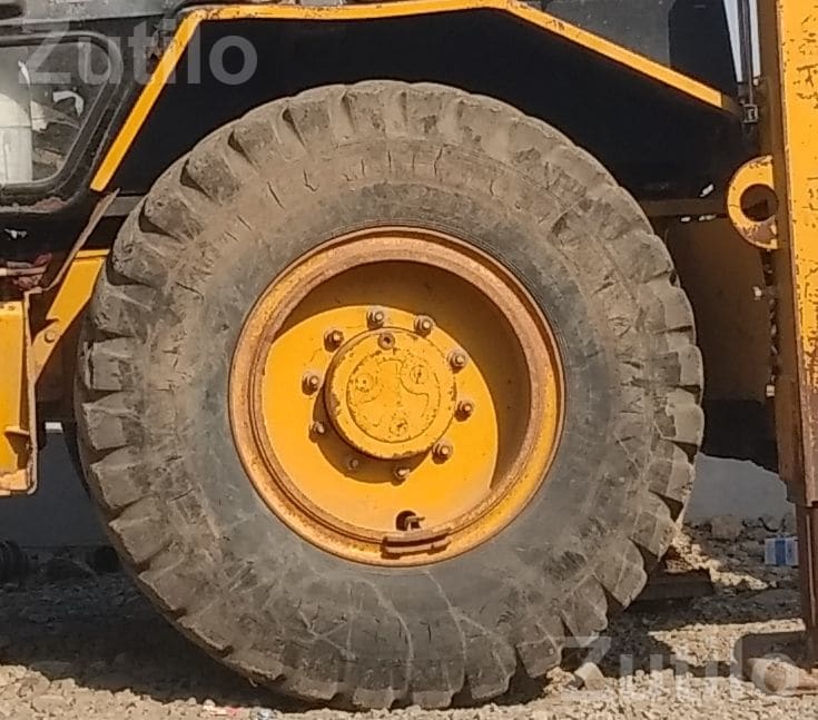 CAT 424 JCB Backhoe Loader 2012 - બાંધકામના વાહનો - જામજોધપુર - Image 3
