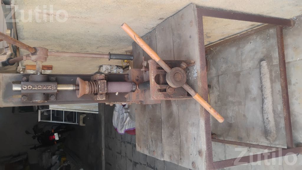 Single Face Molding Machine with Stand - મશીનરી - ઢ્રોલ - Image 3