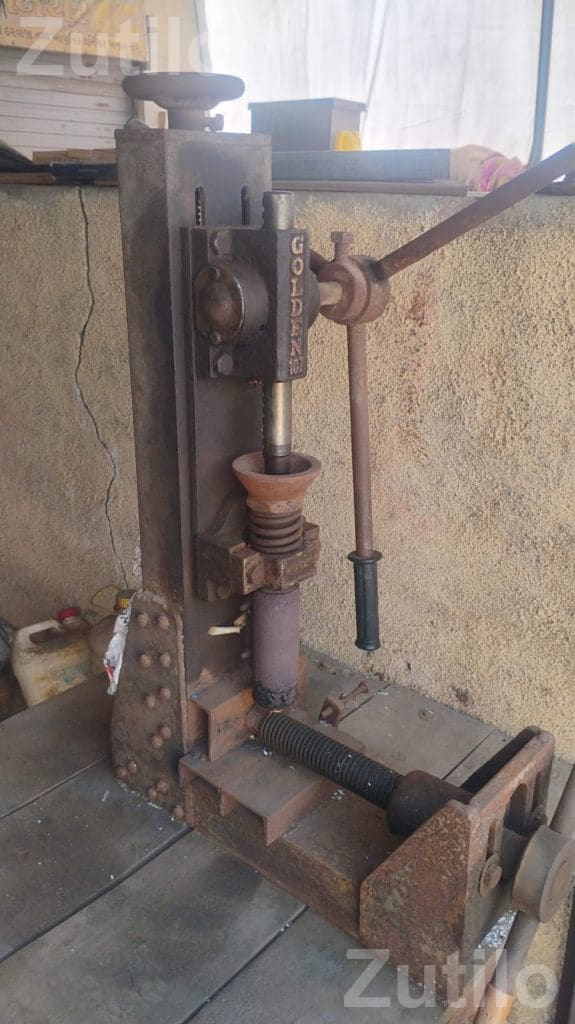 Single Phase Molding Machine for Sale - મશીનરી - ઢ્રોલ - Image 5