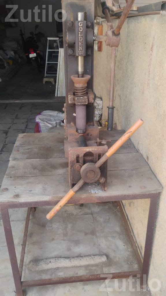 Single Phase Molding Machine for Sale - મશીનરી - ઢ્રોલ - Image 4