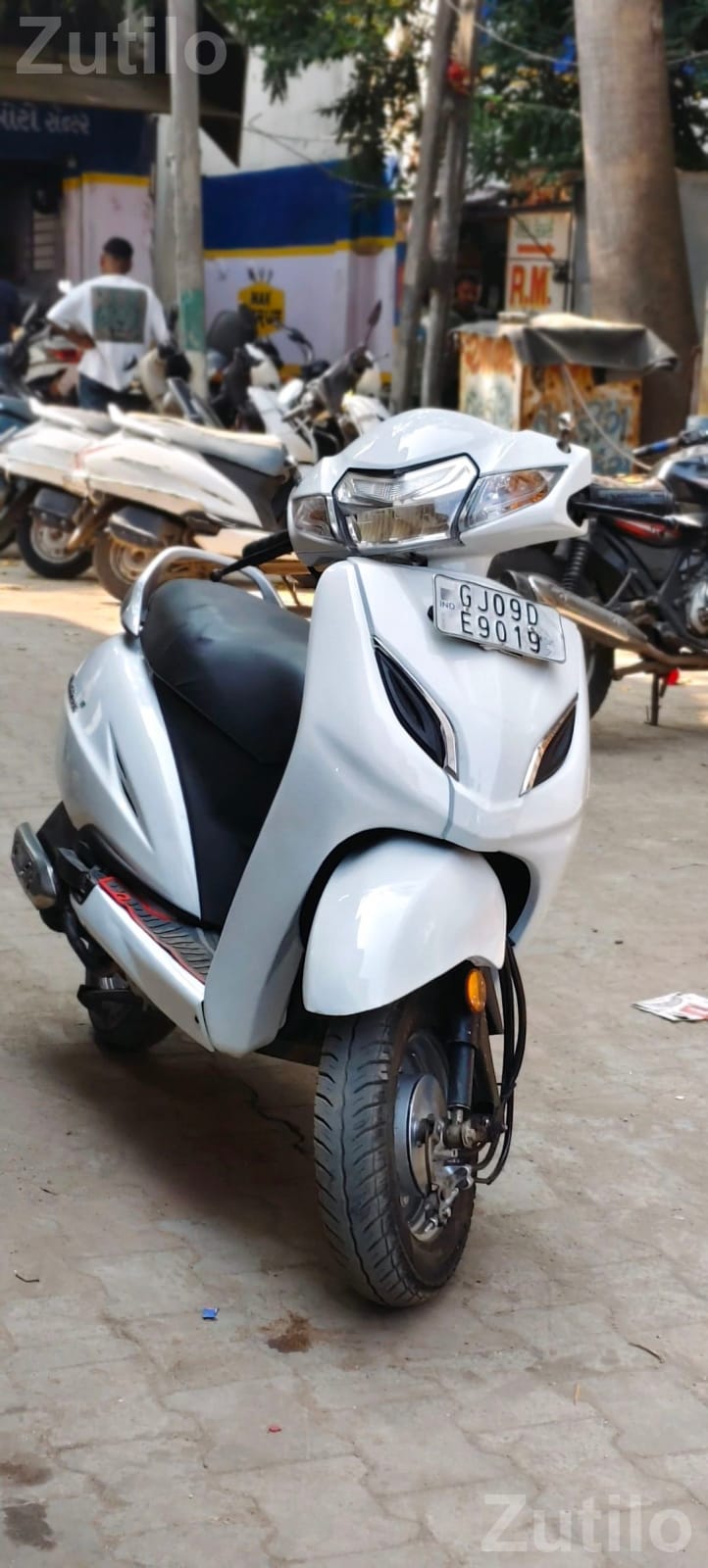 2019 Honda Activa Scooter Single Owner - બાઇક્સ - હિંમતનગર - Image 5