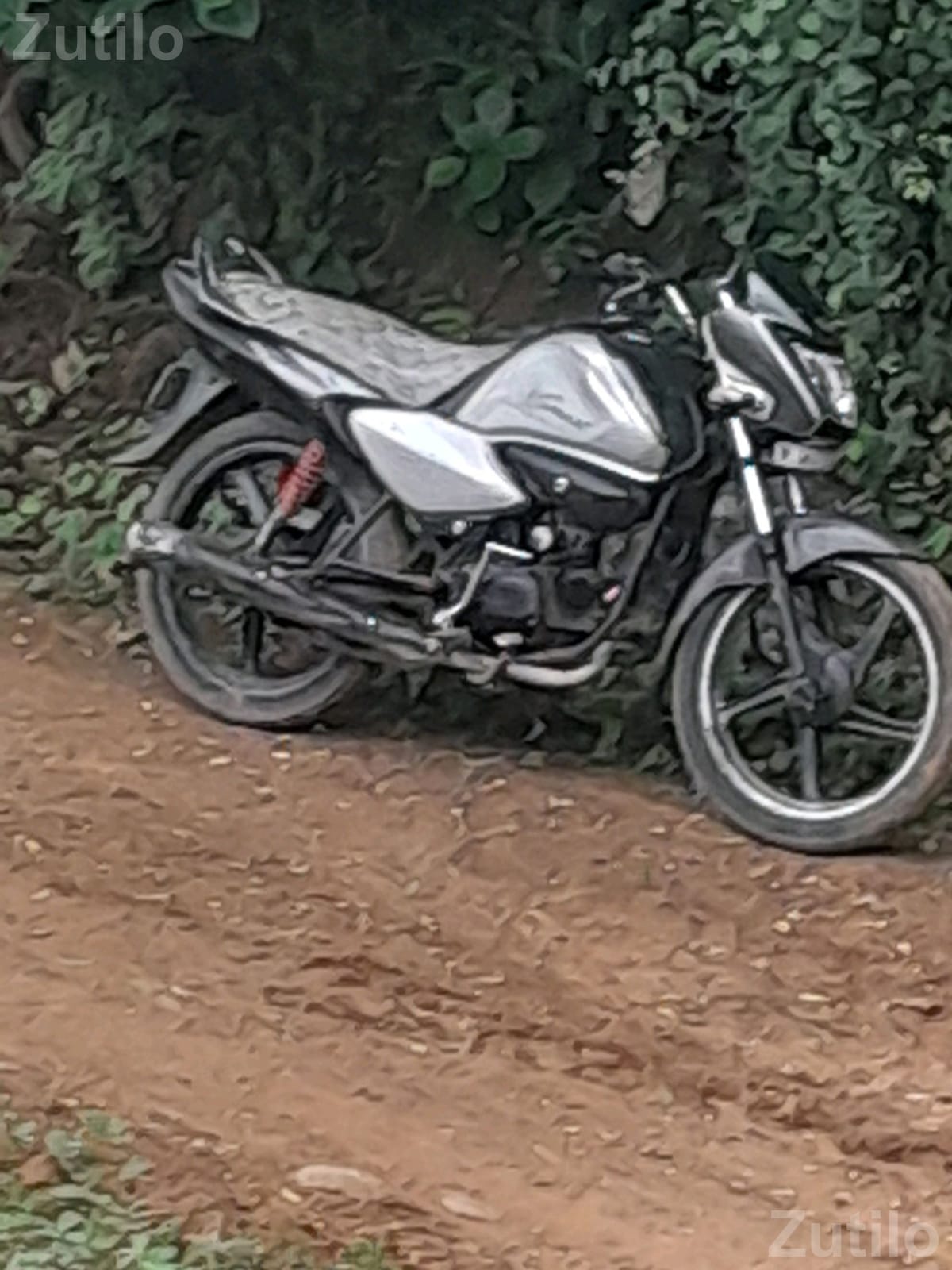 Hero Honda Splendor Self 2016 Bike - બાઇક્સ - હિંમતનગર - Image 4