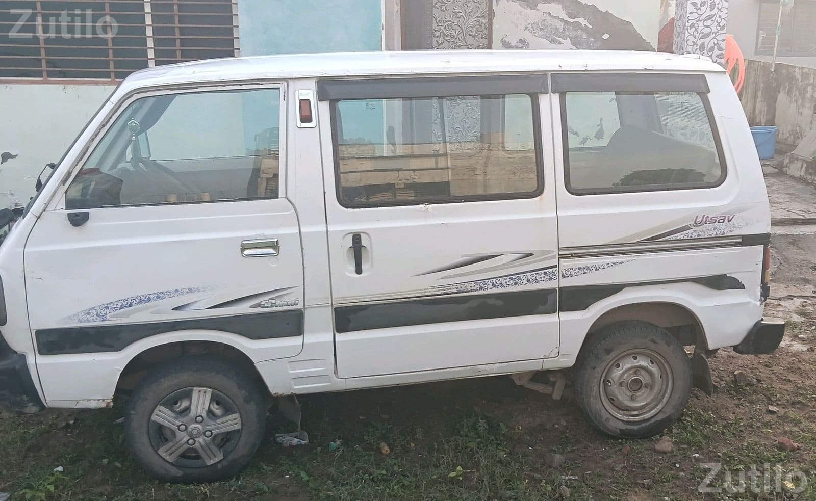 Maruti Suzuki Omni Utsav Van 2016