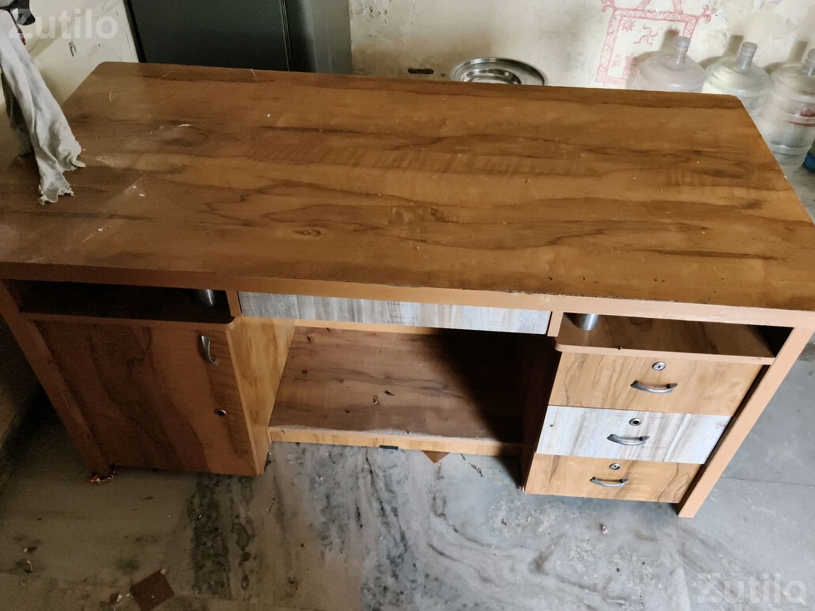 Wooden Shop Counter Table with Drawers