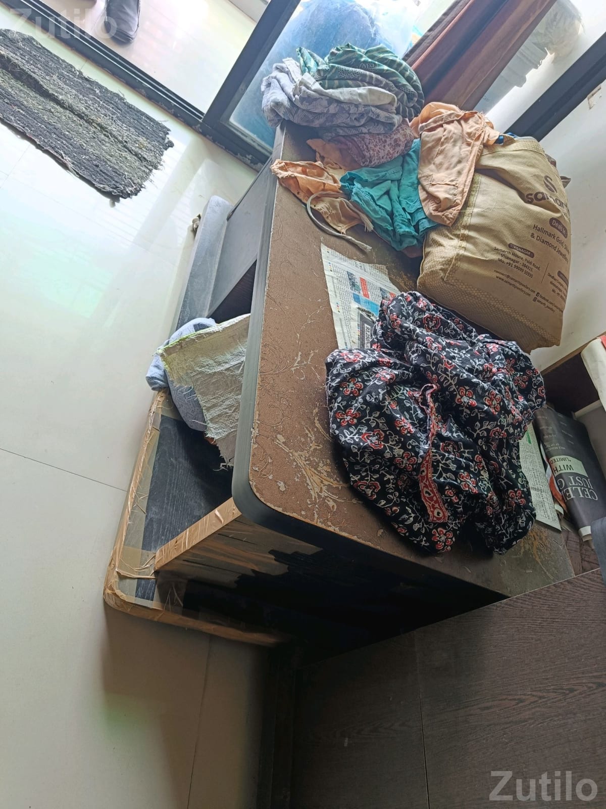 Movable Wooden Table for Home or Office