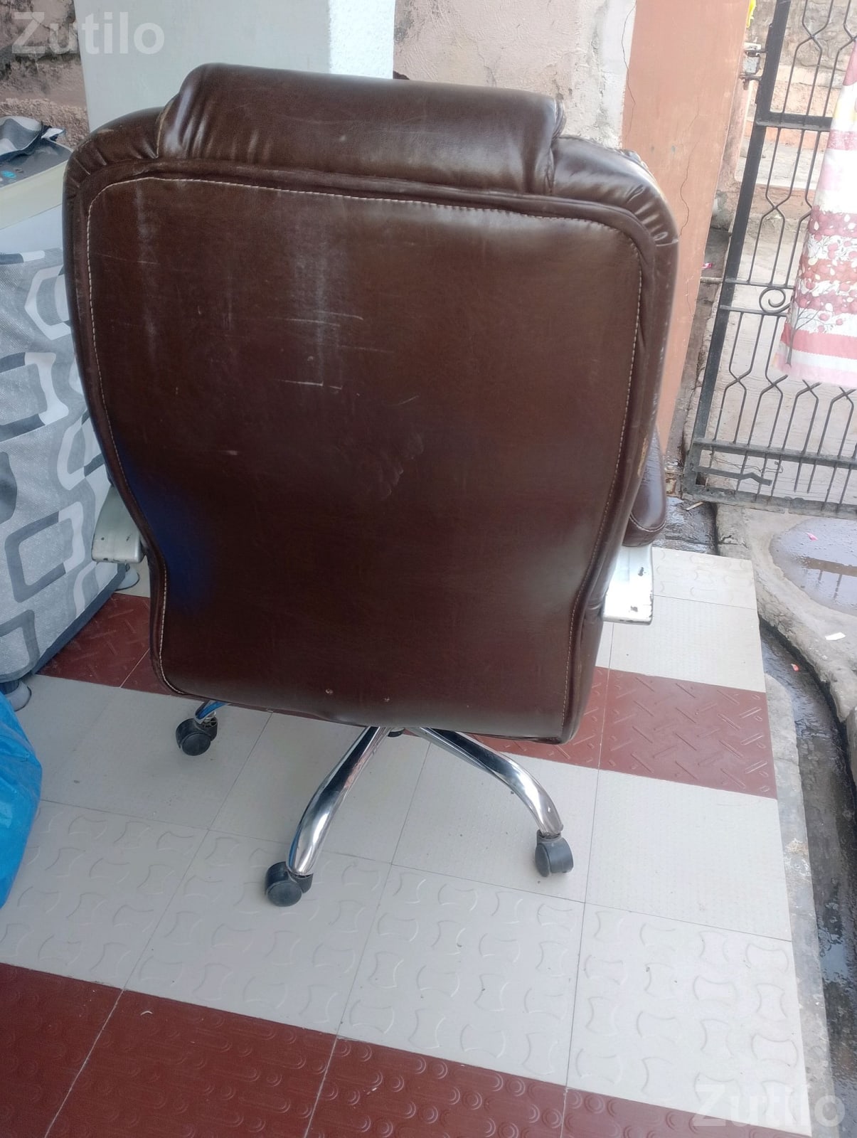 office chair - ઓફિસ ફર્નિચર - રાધનપુર - Image 5