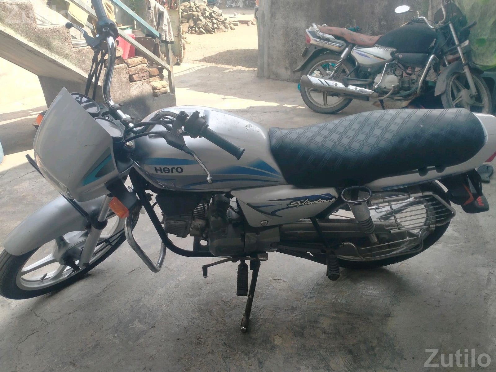 Hero Splendor i3S 2017 Bike - બાઇક્સ - ગોંડલ - Image 2