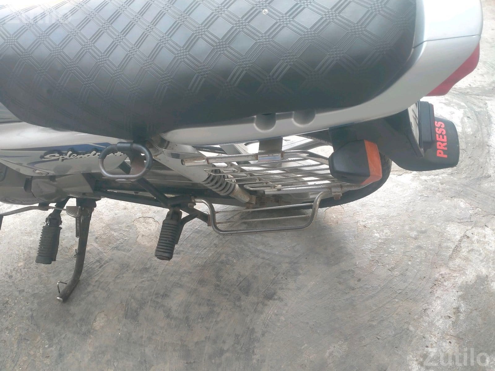 Hero Splendor i3S 2017 Bike - બાઇક્સ - ગોંડલ - Image 4