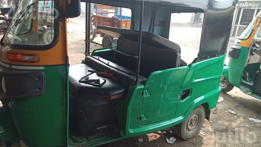 2022 Bajaj Maxima Z CNG Auto Rickshaw - ઓટો રિક્ષા - ધોરાજી - Image 4