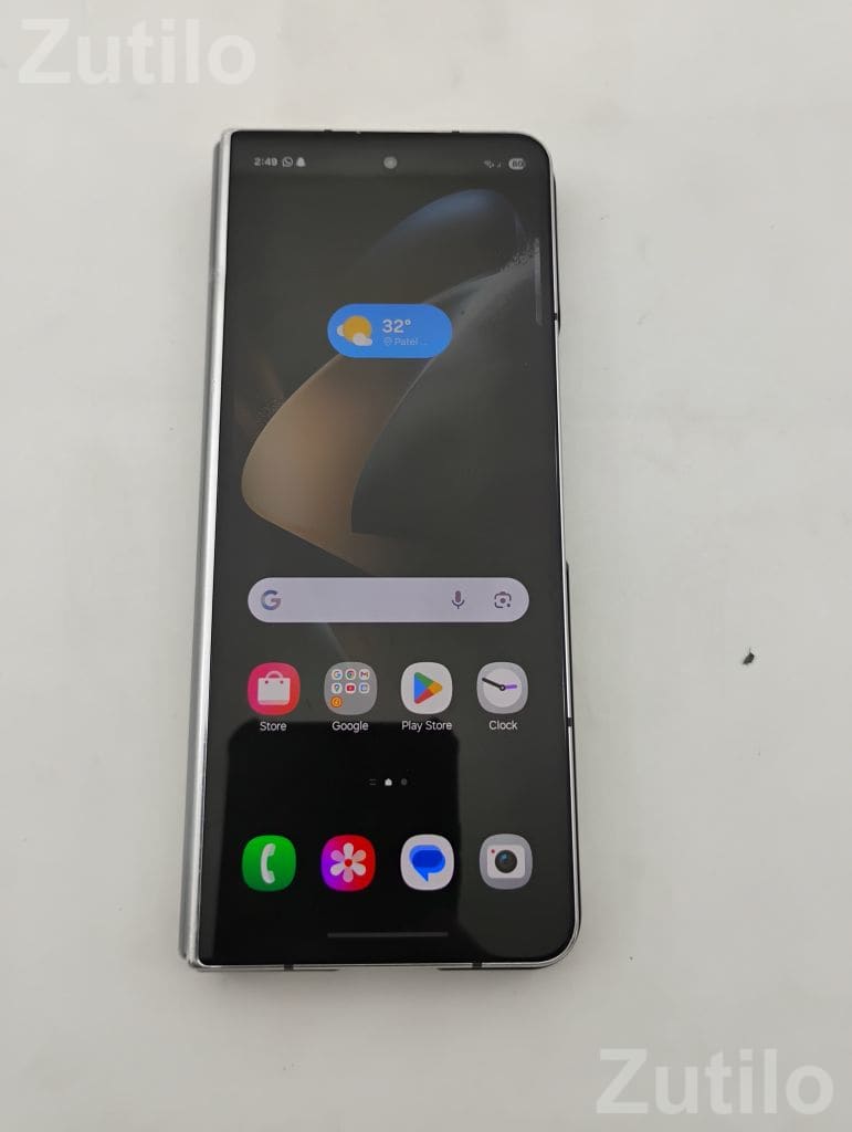 Samsung Galaxy Z Fold4 256GB Green - મોબાઇલ ફોન - રાજકોટ શહેર - Image 3