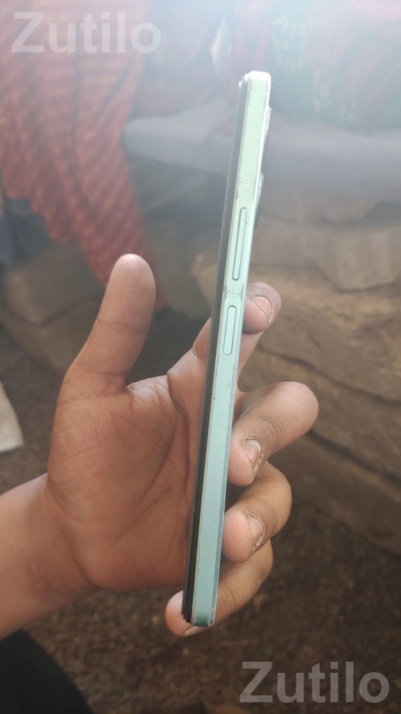 Vivo Y28 128GB Smartphone 6GB RAM - મોબાઇલ ફોન - રાજકોટ શહેર - Image 2