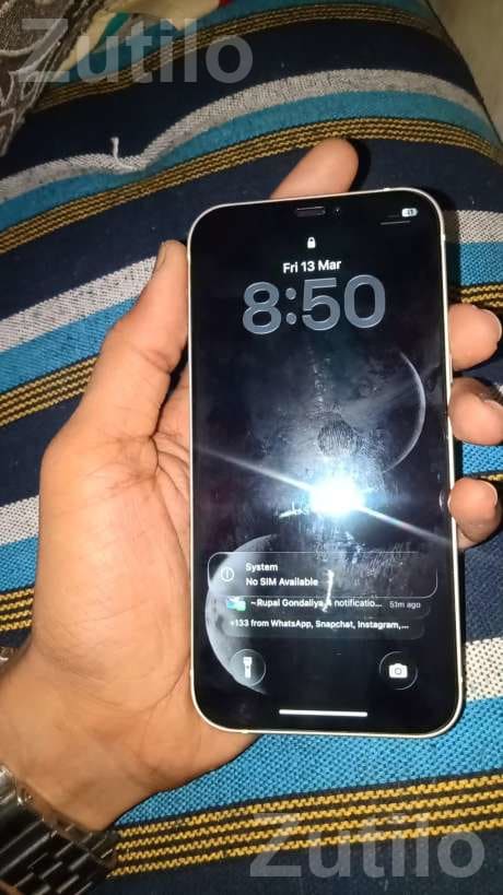 Apple iPhone 12 128GB White with Full Kit - મોબાઇલ ફોન - રાજકોટ શહેર - Image 2