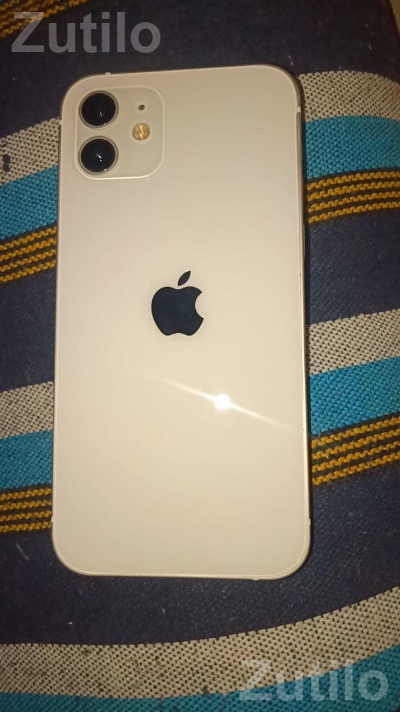 Apple iPhone 12 128GB White with Full Kit - મોબાઇલ ફોન - રાજકોટ શહેર - Image 4