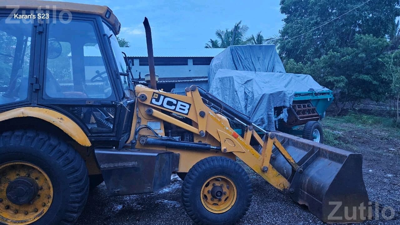 JCB 3DX Backhoe Loader 2011 Model - બાંધકામના વાહનો - ગોંડલ - Image 4
