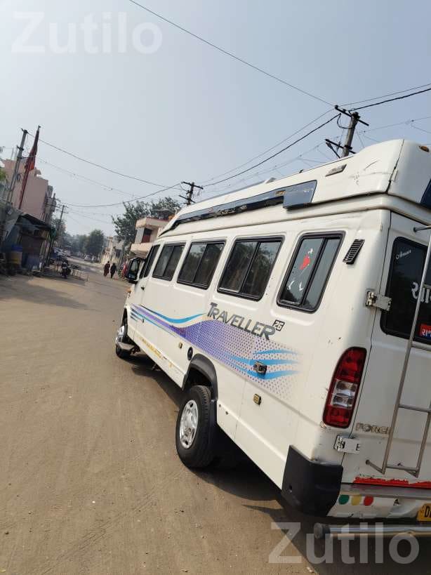 Force Traveller Mini Bus 2017 - બસ - રાજકોટ શહેર - Image 5
