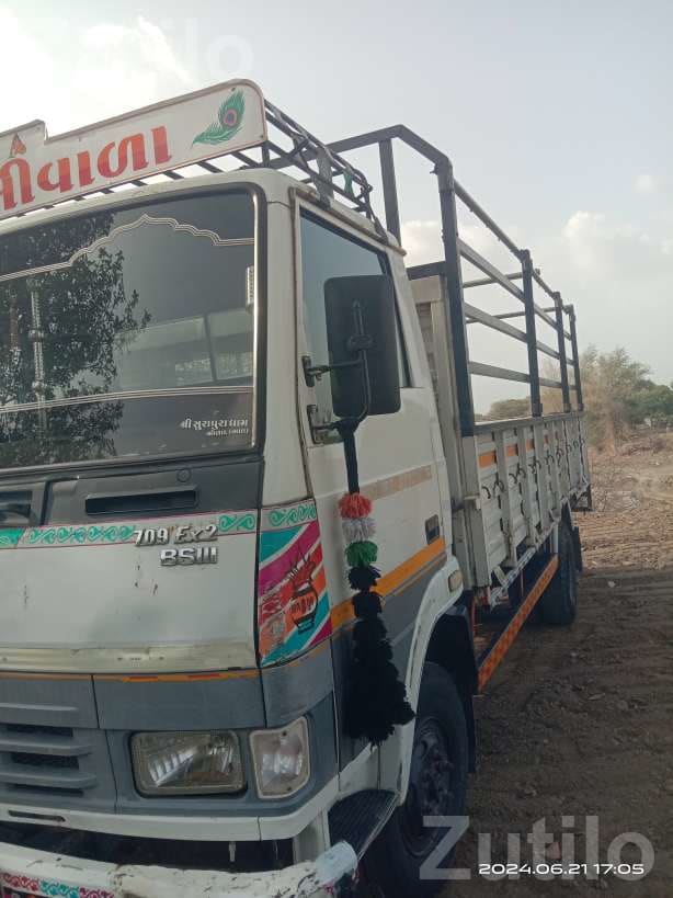 Tata 709 LPT 17 Feet Truck 2012 - ટ્રક અને લોરી - ગોંડલ - Image 2