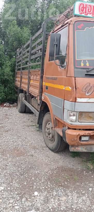 2011 Eicher 909 18 Ft Goods Truck - ટ્રક અને લોરી - રાજકોટ શહેર - Image 3