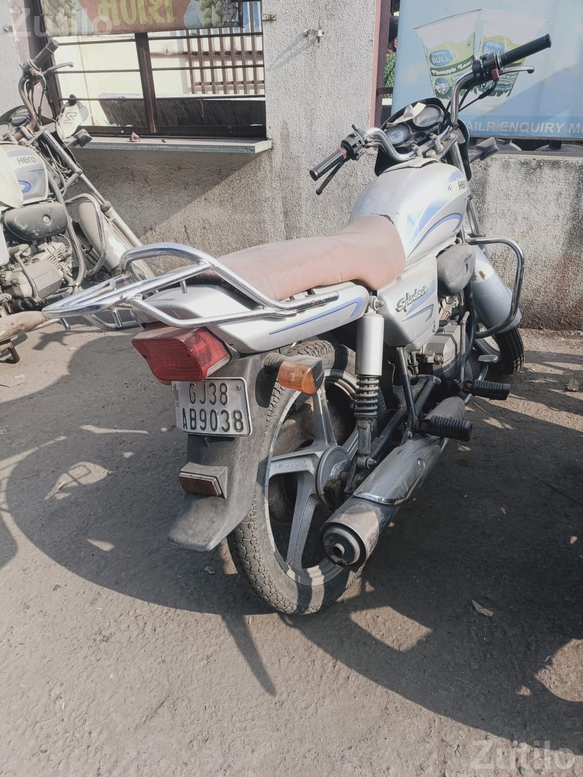 Hero Splendor Plus 2019 Bike - બાઇક્સ - રાજકોટ શહેર - Image 2