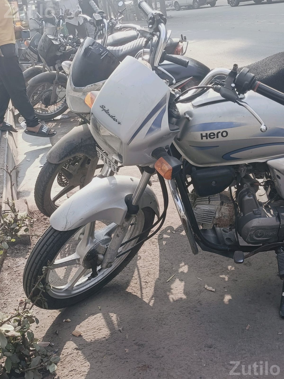 Hero Splendor Plus 2019 Bike - બાઇક્સ - રાજકોટ શહેર - Image 4