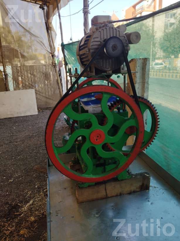 Shisodo Ice Crusher Machine with 1.5 HP Motor