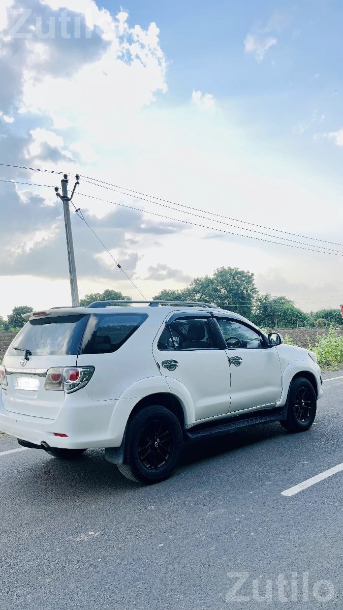 Toyota Fortuner 2012 SUV Toyota Fortuner 2012 SUV