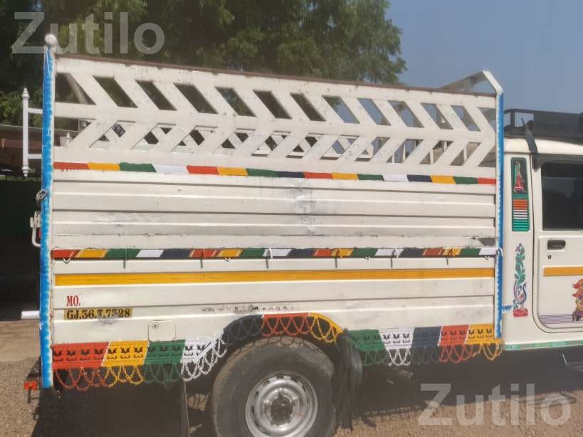 Bolero Pickup Vehicle Rental Service