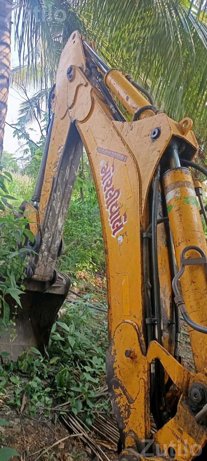 2010 JCB Backhoe Loader - બાંધકામના વાહનો - ગોંડલ - Image 2
