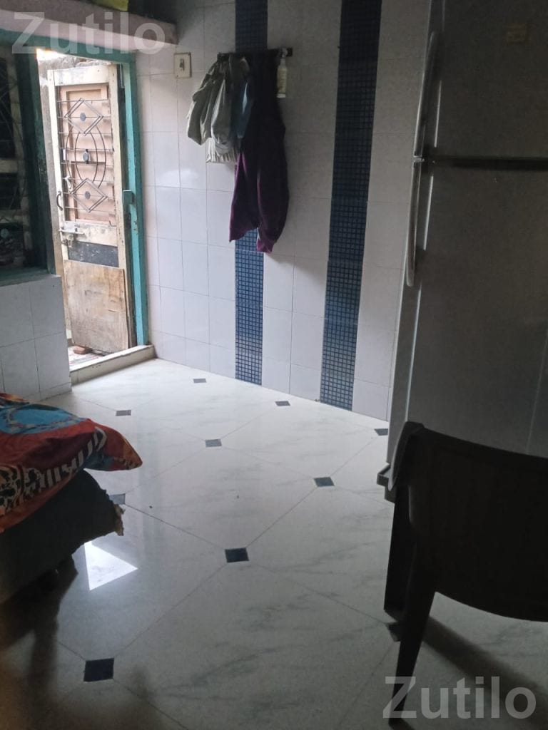 House for Sale in Devpara Area - ઘર વેચાણ માટે - રાજકોટ શહેર - Image 5