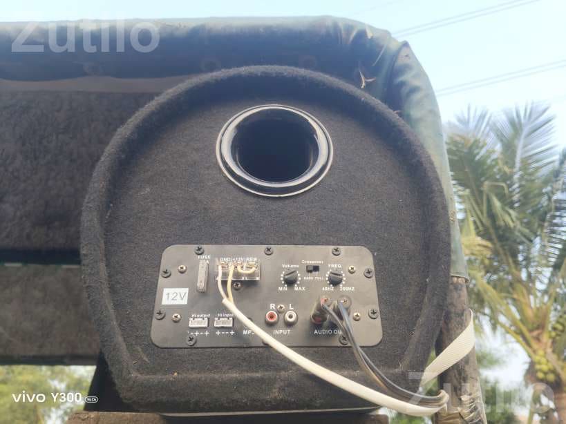 12V Portable Speaker Box with Audio Input