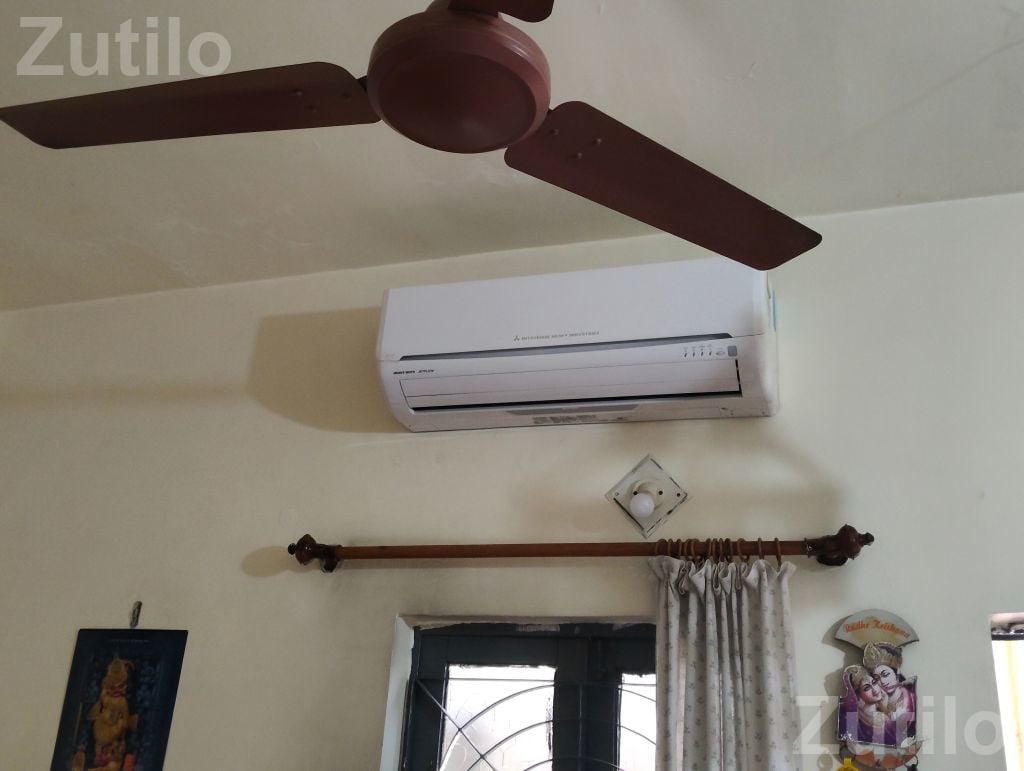 AC Fitting Repair and Service Work - ઘર મરામત - રાજકોટ શહેર - Image 4