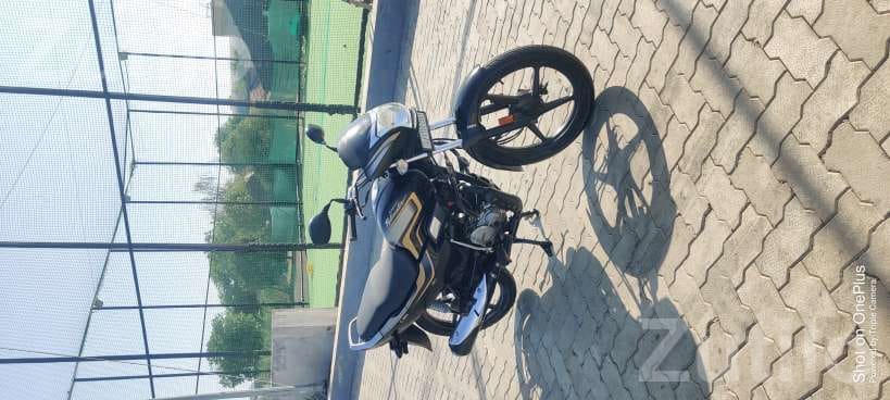 Hero Super Splendor i3S Self 2021 Bike - બાઇક્સ - કેશોદ - Image 4