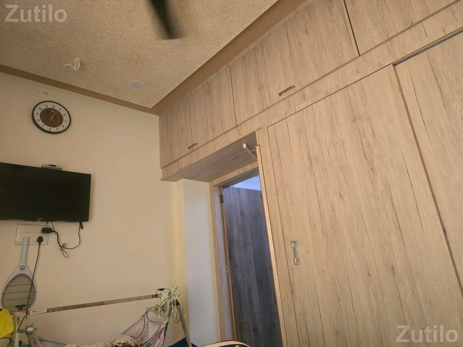 3 Floor Tenement House for Sale