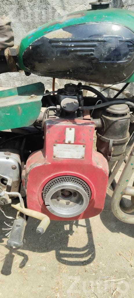 Auto Rickshaw with Rebuilt 7.5 Engine