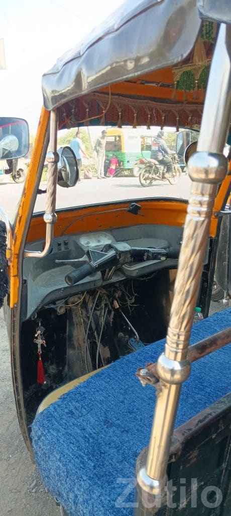 Piaggio Auto Rickshaw 2015 One Owner - Auto Rickshaws - Manavadar - Image 2