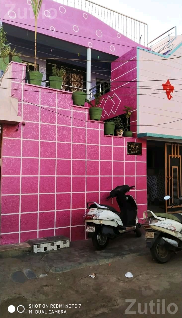 3.5 BHK Furnished Bungalow House for Sale 3.5 BHK Furnished Bungalow House for Sale