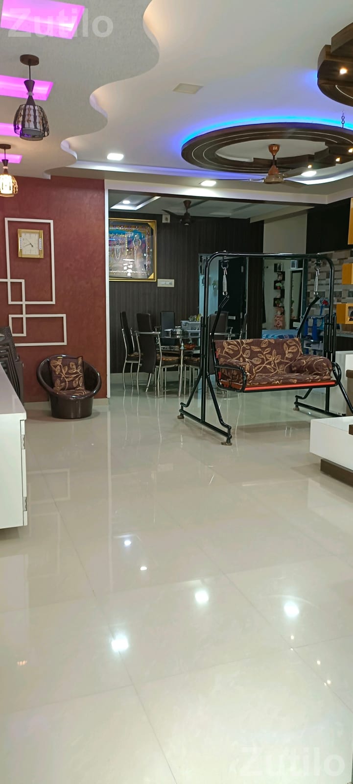 3 BHK Flat for Sale with 2 Lifts and 3 Bathrooms - House for Sale - Upleta - Image 4