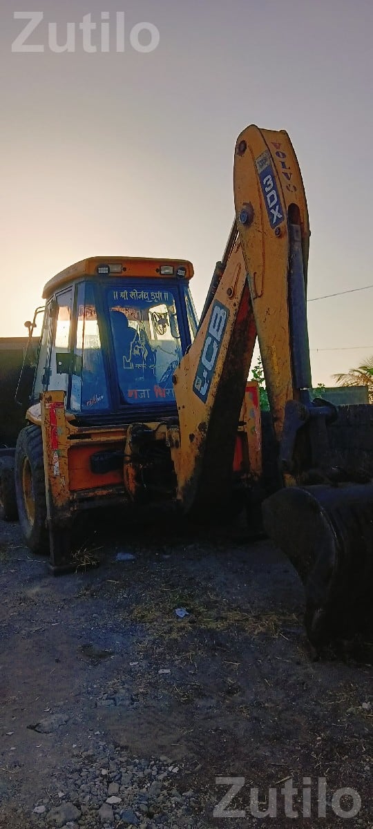 2006 JCB Backhoe Loader in Good Running Condition - Construction Vehicles - Kutiyana - Image 3