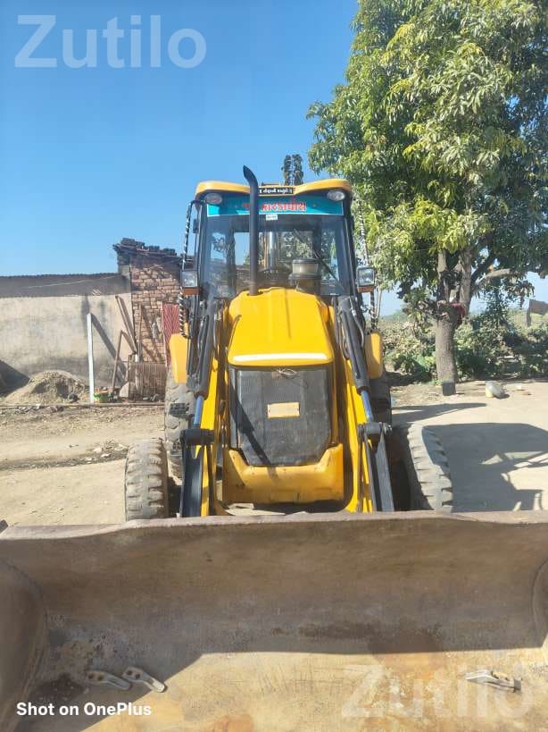 JCB Backhoe Loader 2017 Model - Construction Vehicles - Visavadar - Image 2
