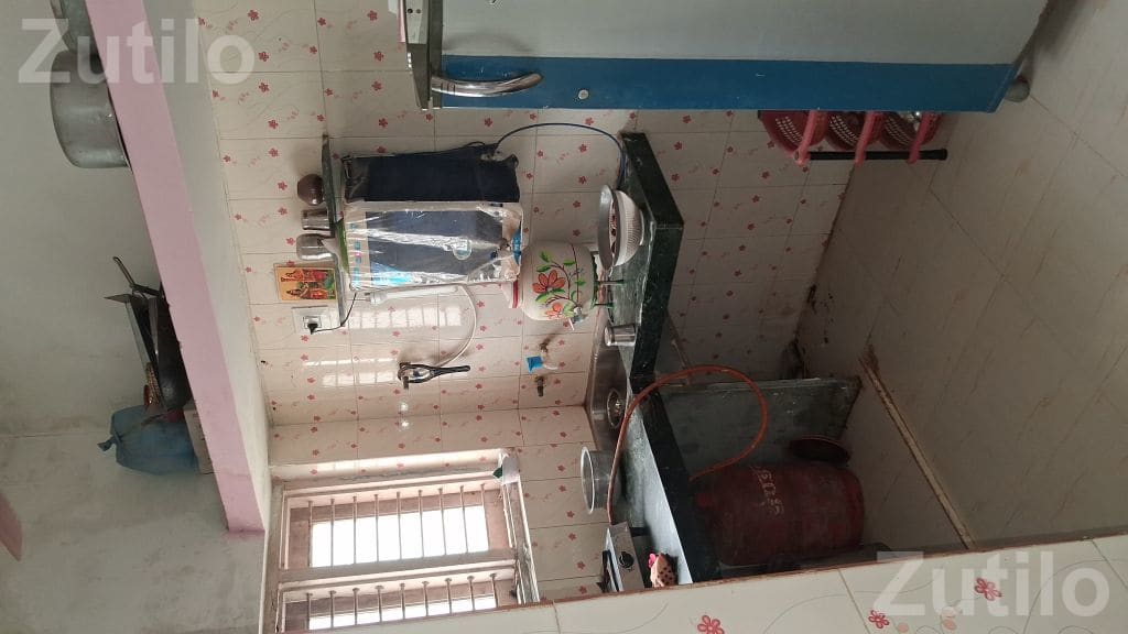 2 BHK House for Sale in Dev Residency - ઘર વેચાણ માટે - જુનાગઢ - Image 5
