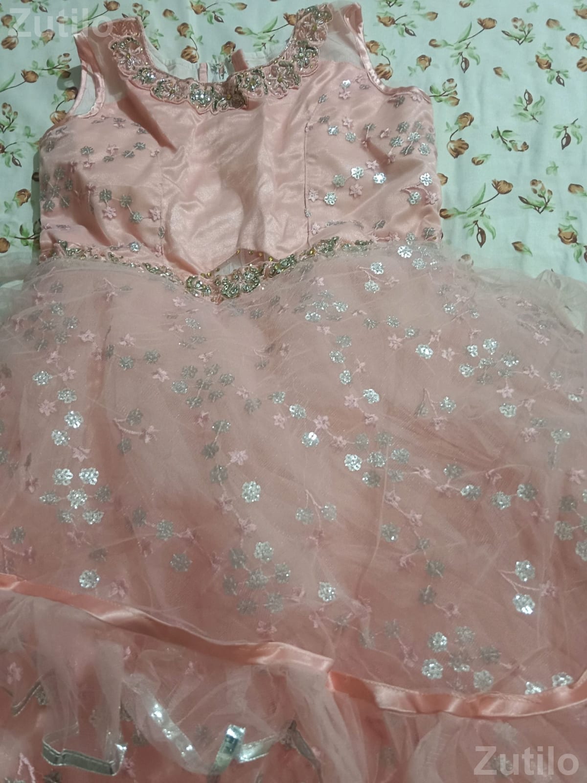 Pink Girls Party Wear Frock Dress - બાળકોના કપડા - રાજકોટ શહેર - Image 2