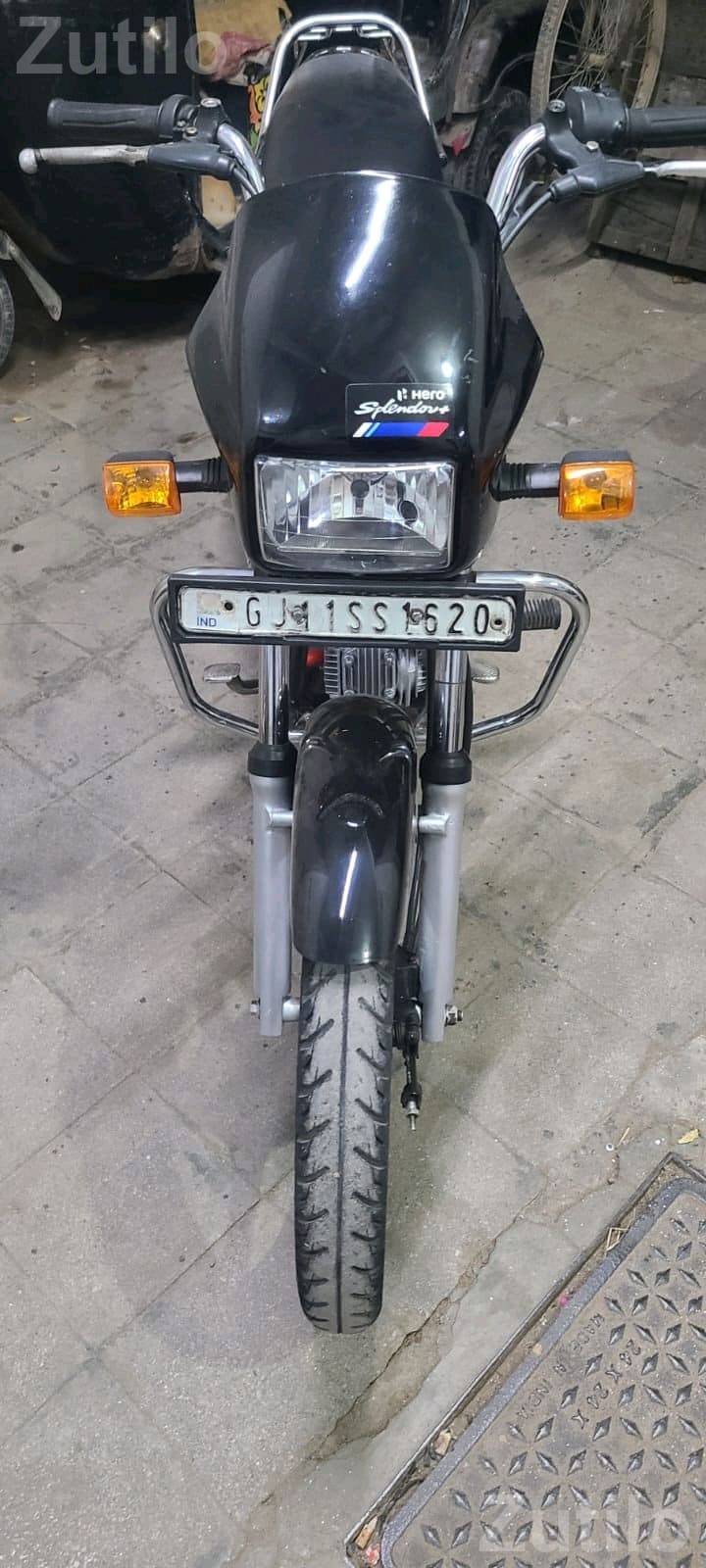 Hero Splendor Plus 2011 Motorcycle - Bikes - Junagadh City - Image 4